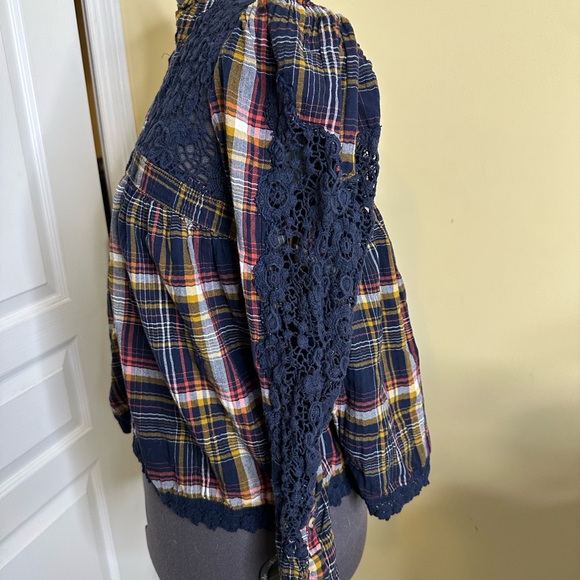 Anthropologie Navy Plaid Lace Detail Women's Top - Picture 6 of 12